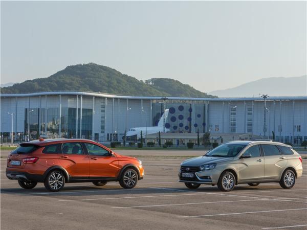 АвтоВАЗ поднял цены на автомобили